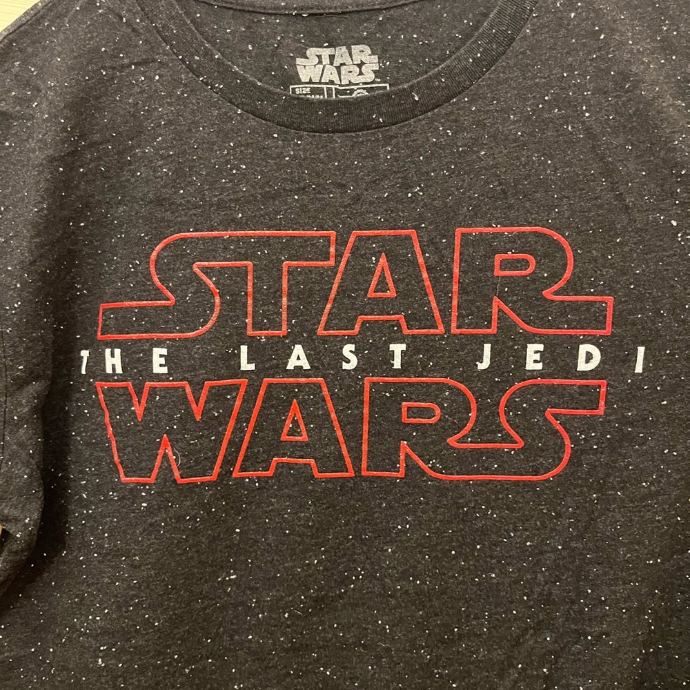 3/$21 💫 Star Wars - The Last Jedi Shirt